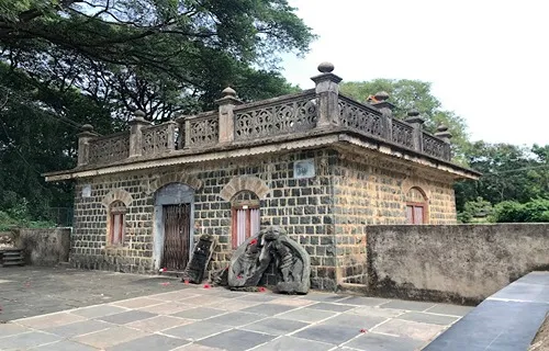 Sri Mallikarjuna Temple Dandeli