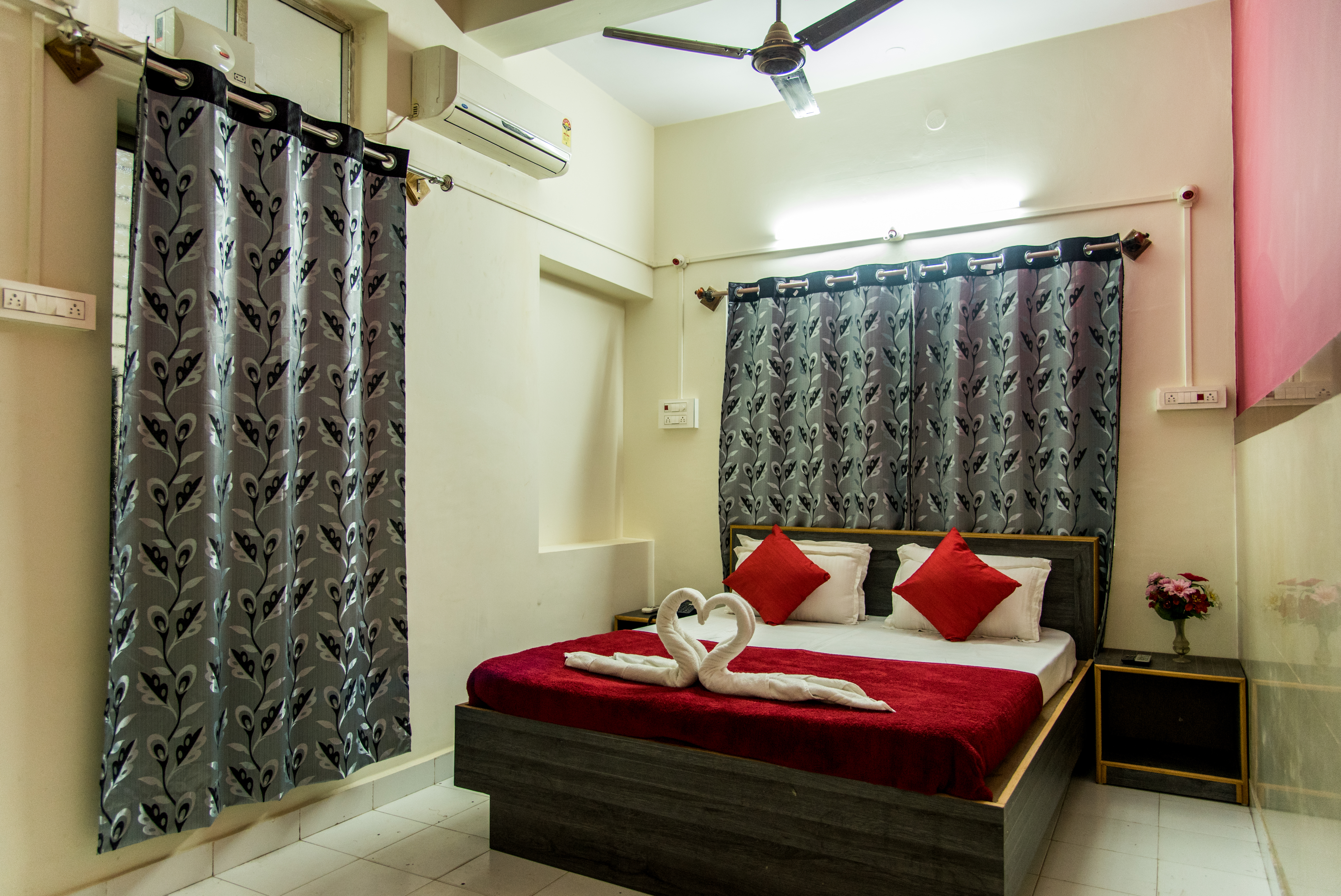 tourist lodge dandeli